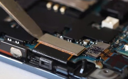 Разборка Samsung i9105 и замена экрана с тачскрином - 6 | Vseplus