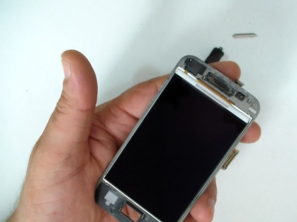 Замена сенсорного стекла, ЖК-дисплея, внутреннего наушника, динамика, основной камеры в Samsung S5830 Galaxy Ace - 49 | Vseplus