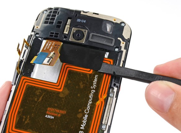 Замена батареи в Motorola XT1052 Moto X - 64 | Vseplus