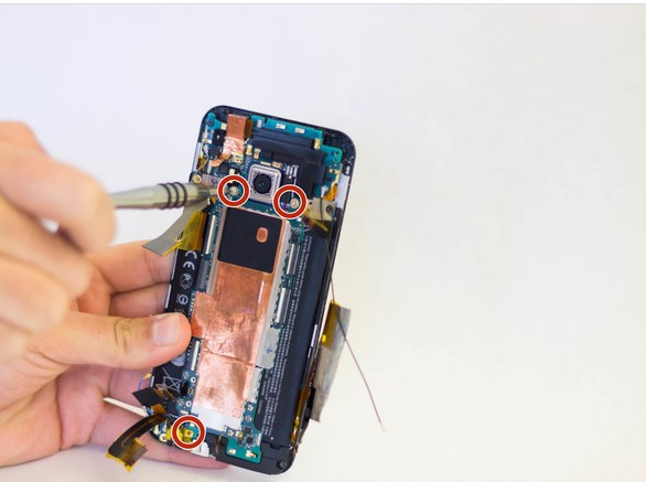 Замена батареи в HTC One M9 - 31 | Vseplus