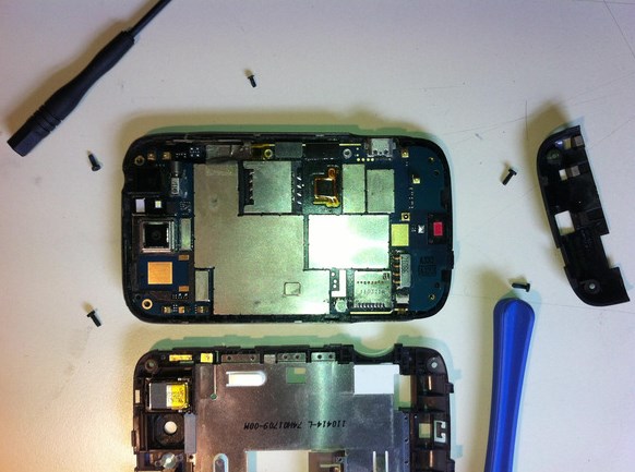 Ремонт экрана в HTC A510e WIldfire S G13 - 5 | Vseplus