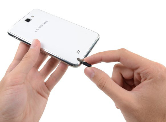 Замена разговорного динамика в Samsung N7000 Galaxy Note - 1 | Vseplus