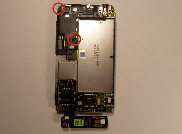Замена внутренного наушника в HTC T320e One V - 22 | Vseplus
