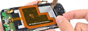 Замена батареи в Motorola XT1052 Moto X