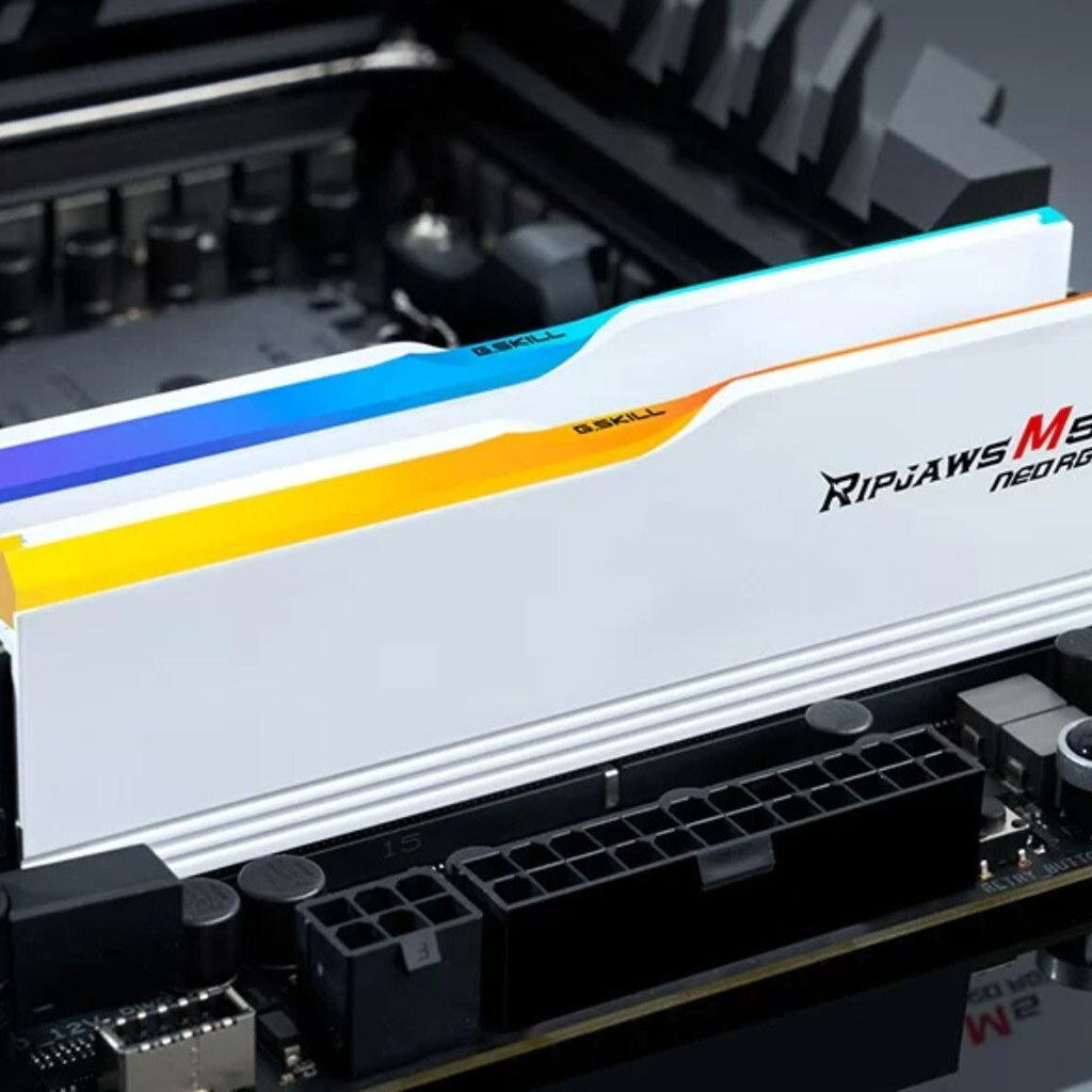 Модуль пам'яті G. Skill Ripjaws M5 Neo RGB, 32 Гб., Білий - № 4 Модуль пам'яті G. Skill Ripjaws M5 Neo RGB, 32 Гб., Білий - № 4