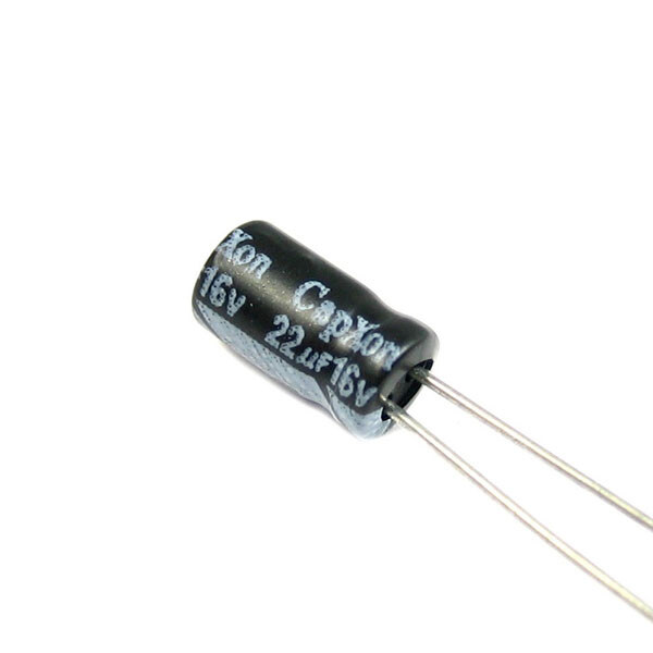Конденсатор електролітичний ECAP-SK-22mkf - 16v (105°С) Міні (SK) - № 1 Конденсатор електролітичний ECAP-SK-22mkf - 16v (105°С) Міні (SK) - № 1
