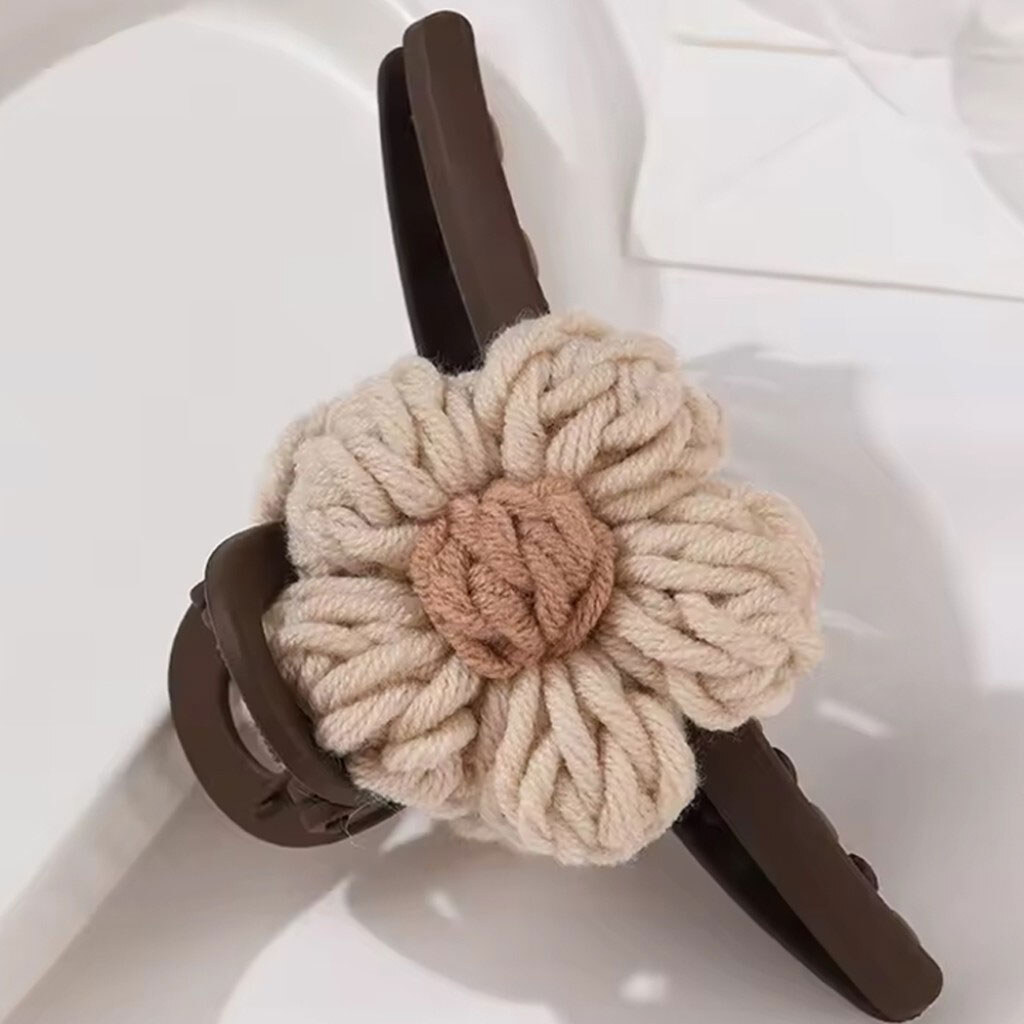 Краб для волос с декором в ассортименте - № 2 Краб для волос с декором в ассортименте - № 2