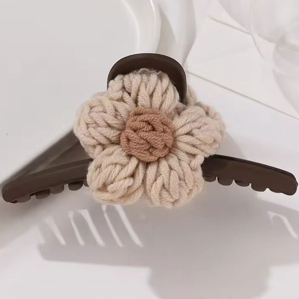 Краб для волос с декором в ассортименте - № 3 Краб для волос с декором в ассортименте - № 3