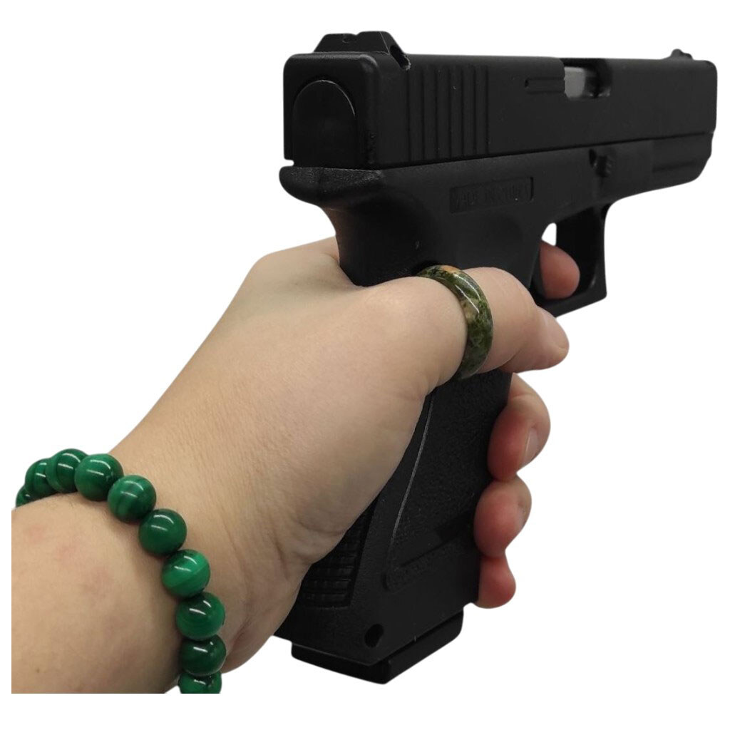 Пистолет с металлическими деталями, коробка 25x18x4,5 см, Mic - № 2 Пистолет с металлическими деталями, коробка 25x18x4,5 см, Mic - № 2