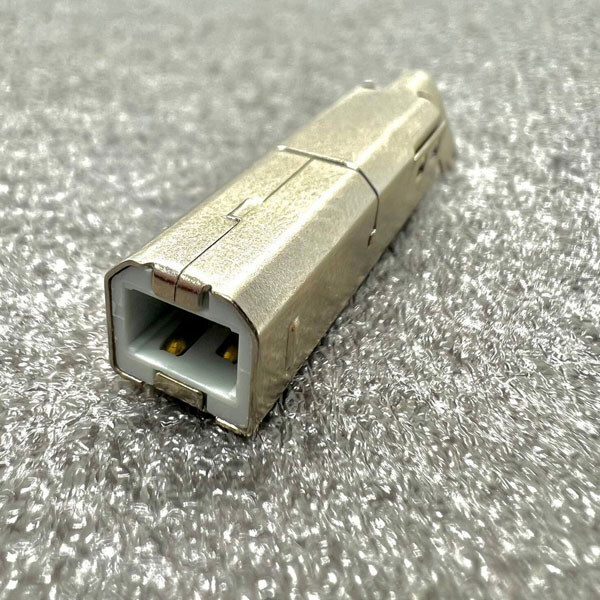 USB роз'єм USBB-W - № 1 USB роз'єм USBB-W - № 1