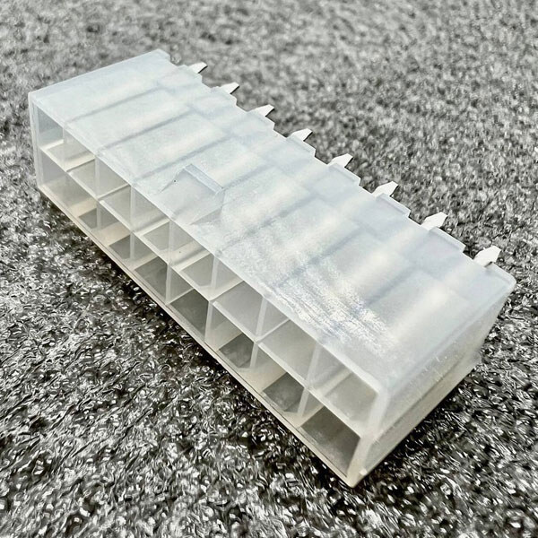 Роз'єм Mini Fit MX-5566-16A - № 1 Роз'єм Mini Fit MX-5566-16A - № 1