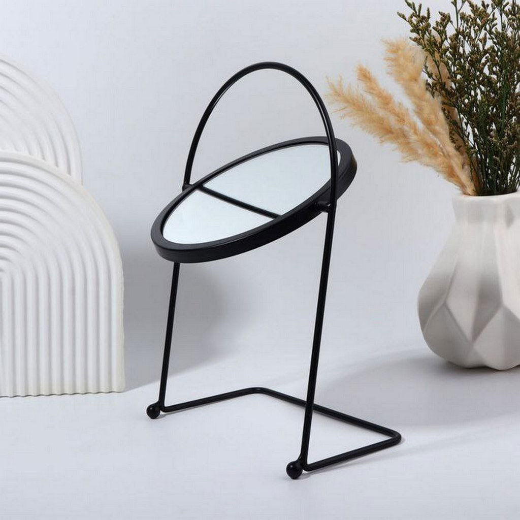 Дзеркало настільне кругле на металевій підставці d=14,5 см - № 3 Дзеркало настільне кругле на металевій підставці d=14,5 см - № 3