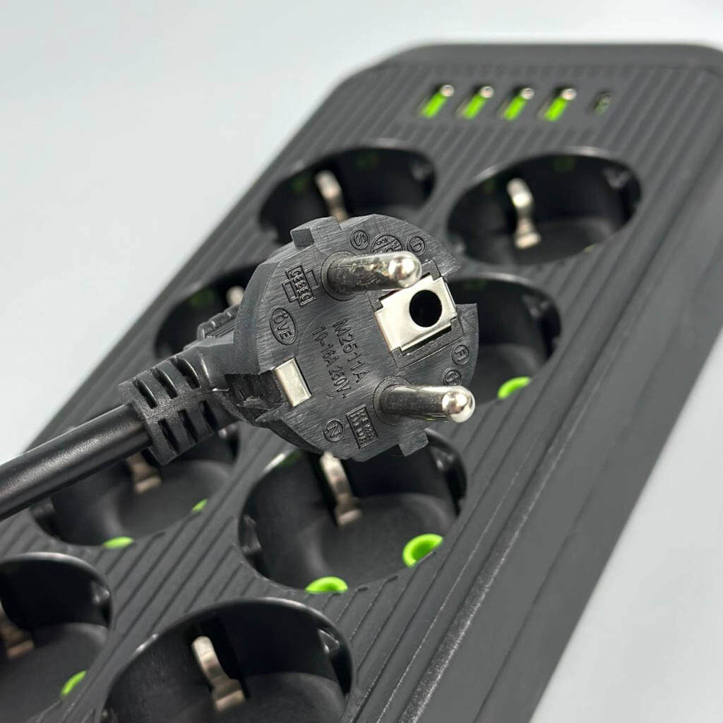 Сетевой удлинитель UA Power F26, 4.0 м., Черный - № 5 Сетевой удлинитель UA Power F26, 4.0 м., Черный - № 5