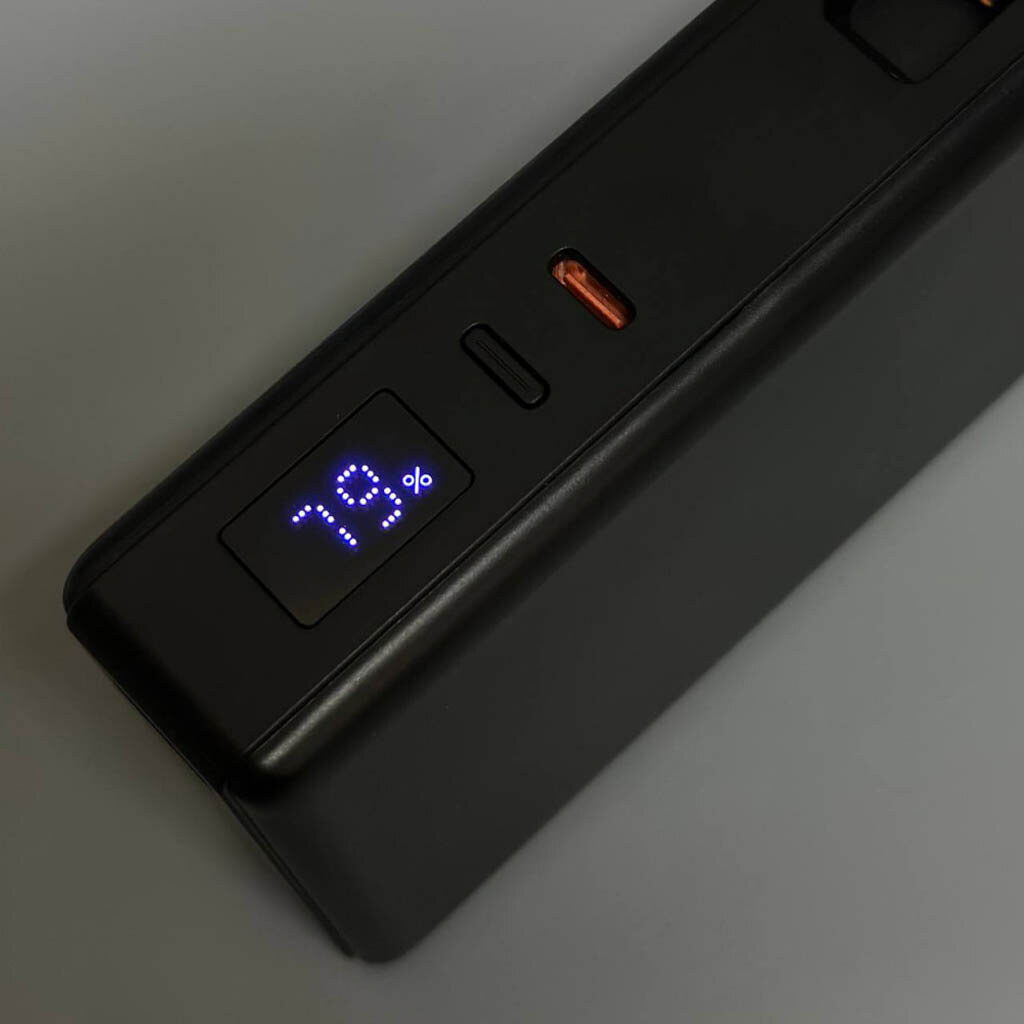 Портативна батарея (Power Bank) WUW Y155, 20000 mAh, Чорний - № 4 Портативна батарея (Power Bank) WUW Y155, 20000 mAh, Чорний - № 4