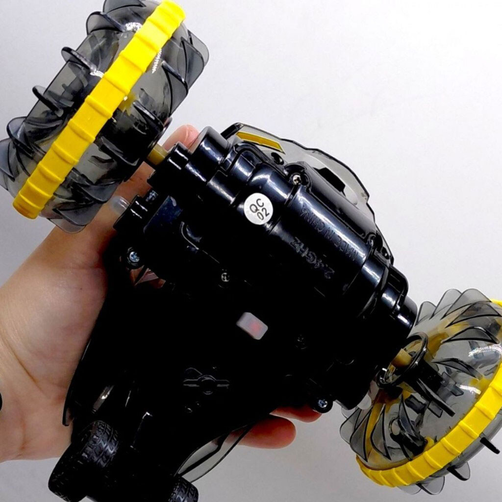 Машина на радиоуправлении "Амфибия", аккумулятор: 3.7 V, пульт: 2.4 GHz, браслет, подсветка, оборот, режим демонстрации, в коробке, Mic - № 4 Машина на радиоуправлении "Амфибия", аккумулятор: 3.7 V, пульт: 2.4 GHz, браслет, подсветка, оборот, режим демонстрации, в коробке, Mic - № 4