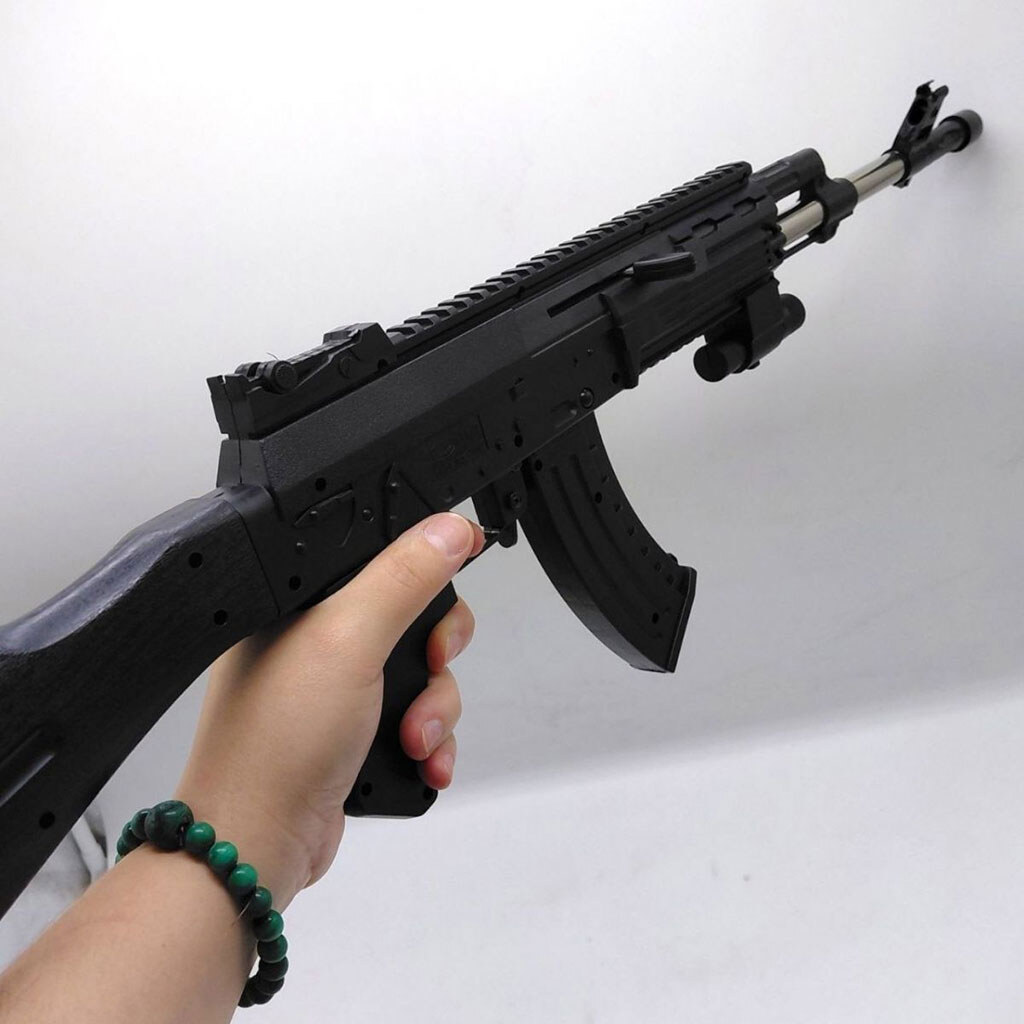 Автомат: лазер, шарики, пакет. 72x19x5,5 см, Mic - № 2 Автомат: лазер, шарики, пакет. 72x19x5,5 см, Mic - № 2