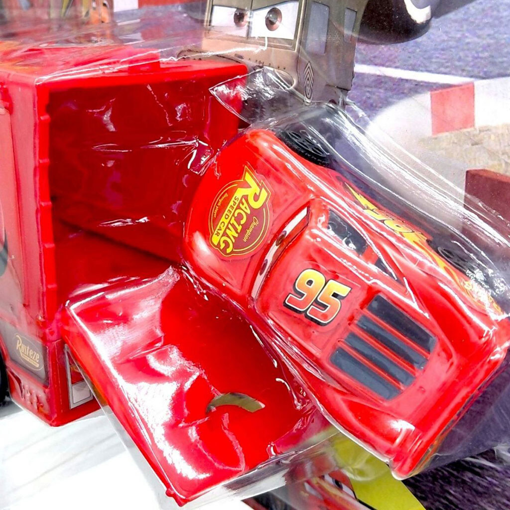 Набор машинок-героев "Тачки. Молния МакКвин / Lightning McQueen, грузовик", Mic - № 3 Набор машинок-героев "Тачки. Молния МакКвин / Lightning McQueen, грузовик", Mic - № 3