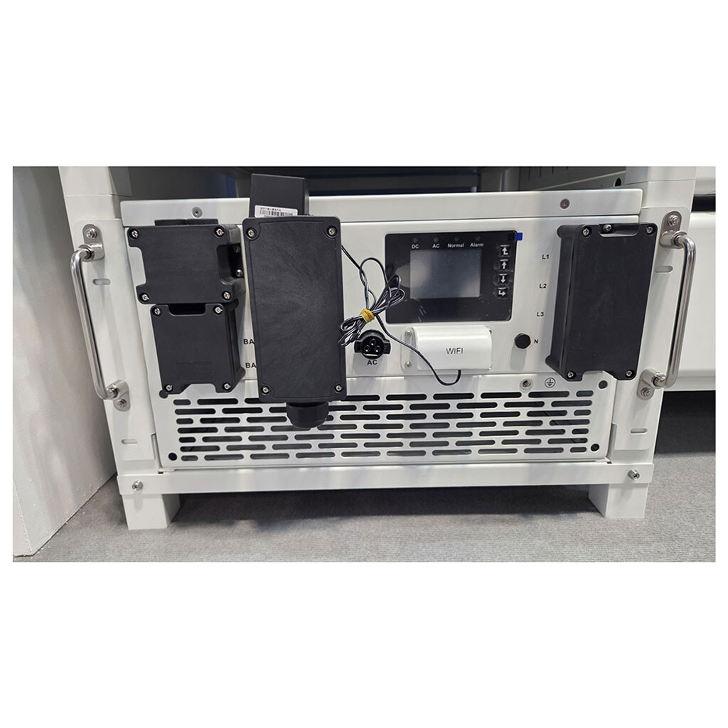 Інвертор Deye SUN-125K-PCS01HP3, Білий - № 3 Інвертор Deye SUN-125K-PCS01HP3, Білий - № 3