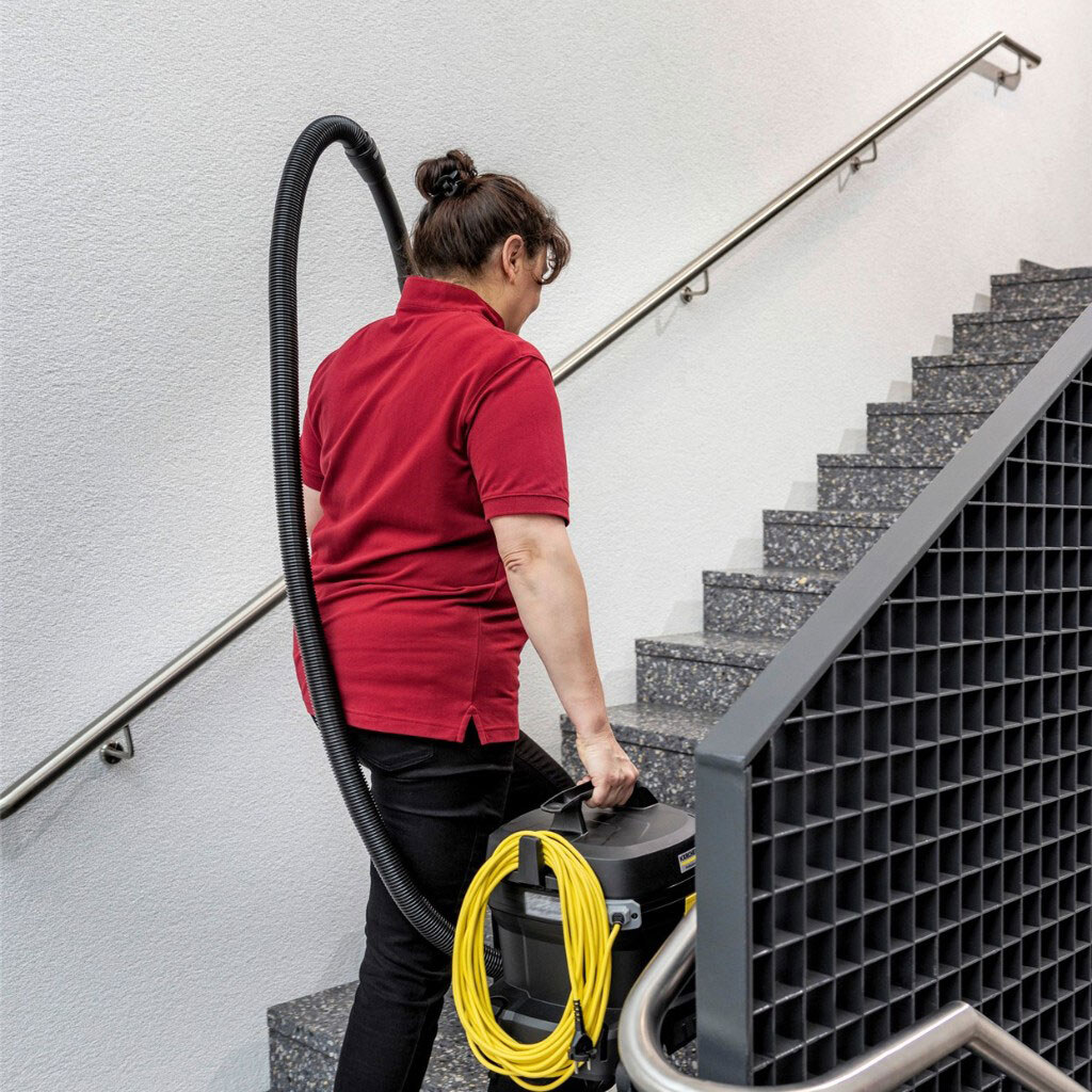 Пилосос Karcher Go! Further T 11/1 Classic Adv Re!, Чорний - № 6 Пилосос Karcher Go! Further T 11/1 Classic Adv Re!, Чорний - № 6