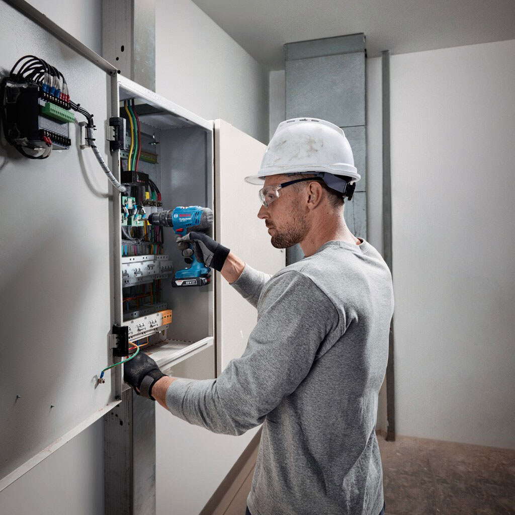 Дрель-шуруповерт Bosch Professional GSB 183-LI, Синий - № 9 Дрель-шуруповерт Bosch Professional GSB 183-LI, Синий - № 9
