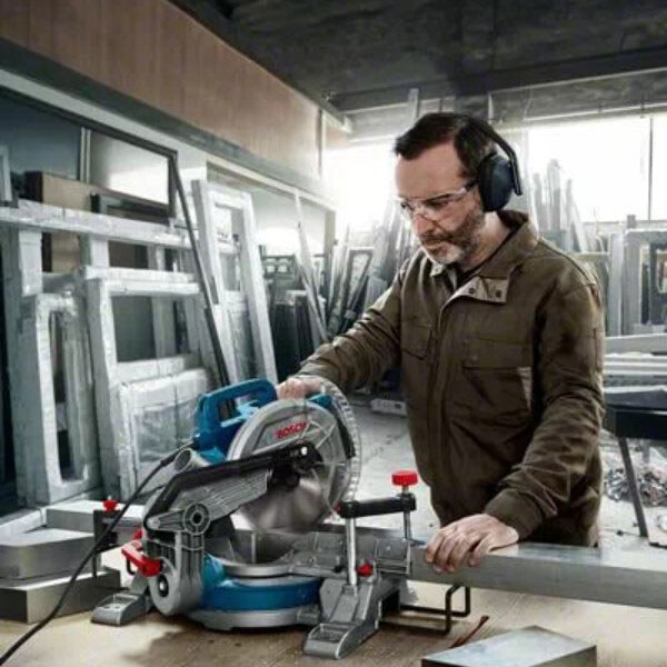 Пила Bosch Professional GCM 216 - № 4 Пила Bosch Professional GCM 216 - № 4