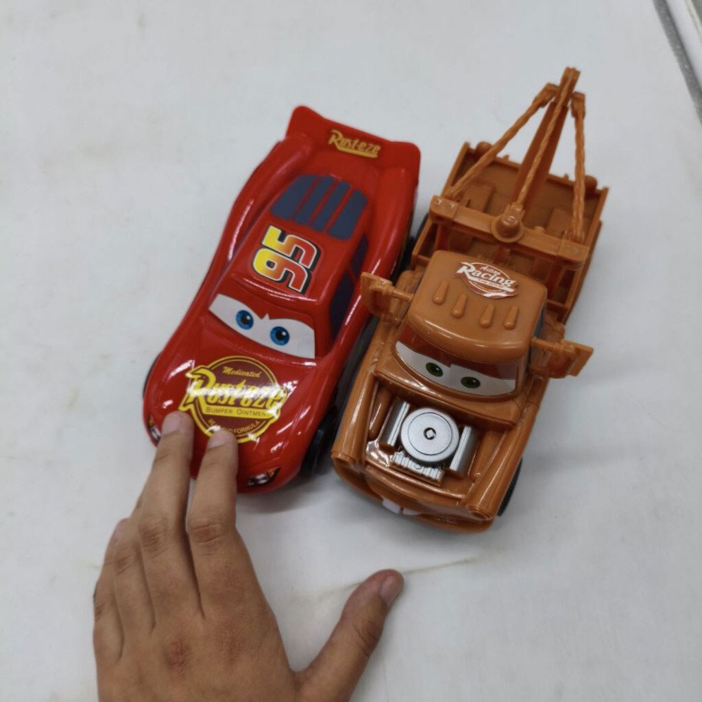 Набір із двох машин "Макквін / McQueen", Star Toys - № 4 Набір із двох машин "Макквін / McQueen", Star Toys - № 4
