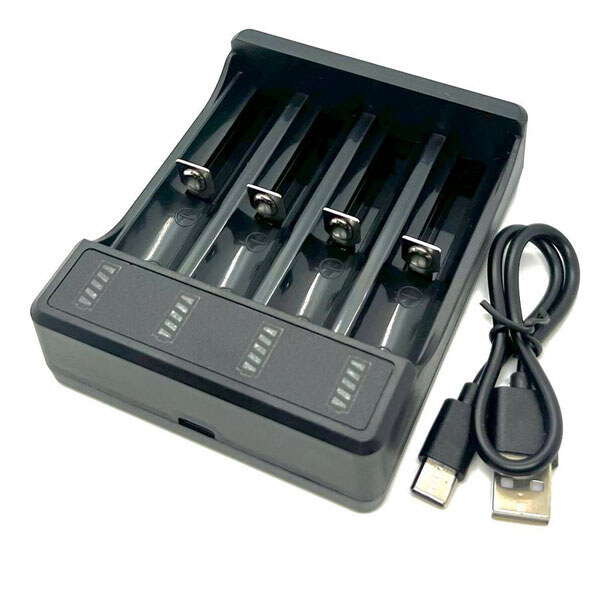 Зарядное устройство для аккумуляторов 18650 USB Charger 4X - № 1 Зарядное устройство для аккумуляторов 18650 USB Charger 4X - № 1