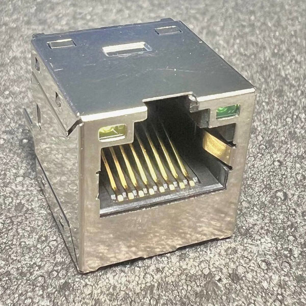 Роз'єм RJ-45 HR915320A - № 1 Роз'єм RJ-45 HR915320A - № 1