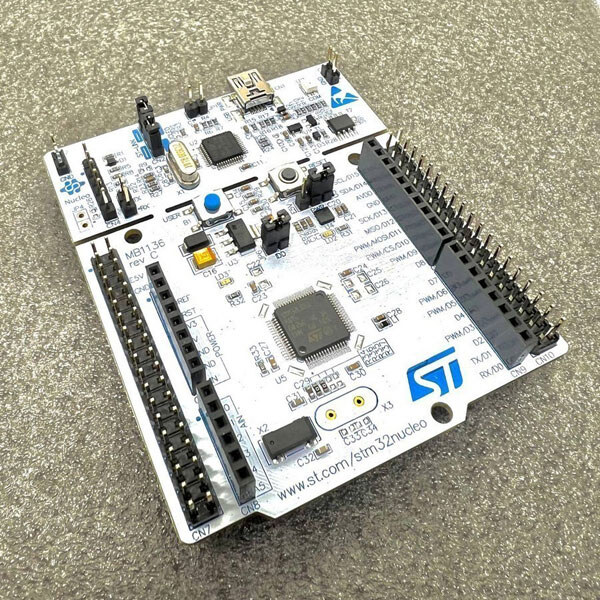 Отладочный комплекс NUCLEO NUCLEO-L053R8 - № 1 Отладочный комплекс NUCLEO NUCLEO-L053R8 - № 1
