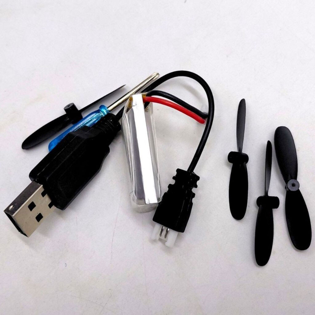 Самолет на радиоуправлении, пульт 2.4 GHz, подсветка, USB-кабель, поворот на 360 °, акум. 3.7V, запасные лопасти, отвертка, в коробке, Mic, Зеленый - № 4 Самолет на радиоуправлении, пульт 2.4 GHz, подсветка, USB-кабель, поворот на 360 °, акум. 3.7V, запасные лопасти, отвертка, в коробке, Mic, Зеленый - № 4