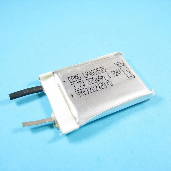 Аккумулятор литиевый LP402535, 4,0 x 35 x 25 мм. - № 1 Аккумулятор литиевый LP402535, 4,0 x 35 x 25 мм. - № 1