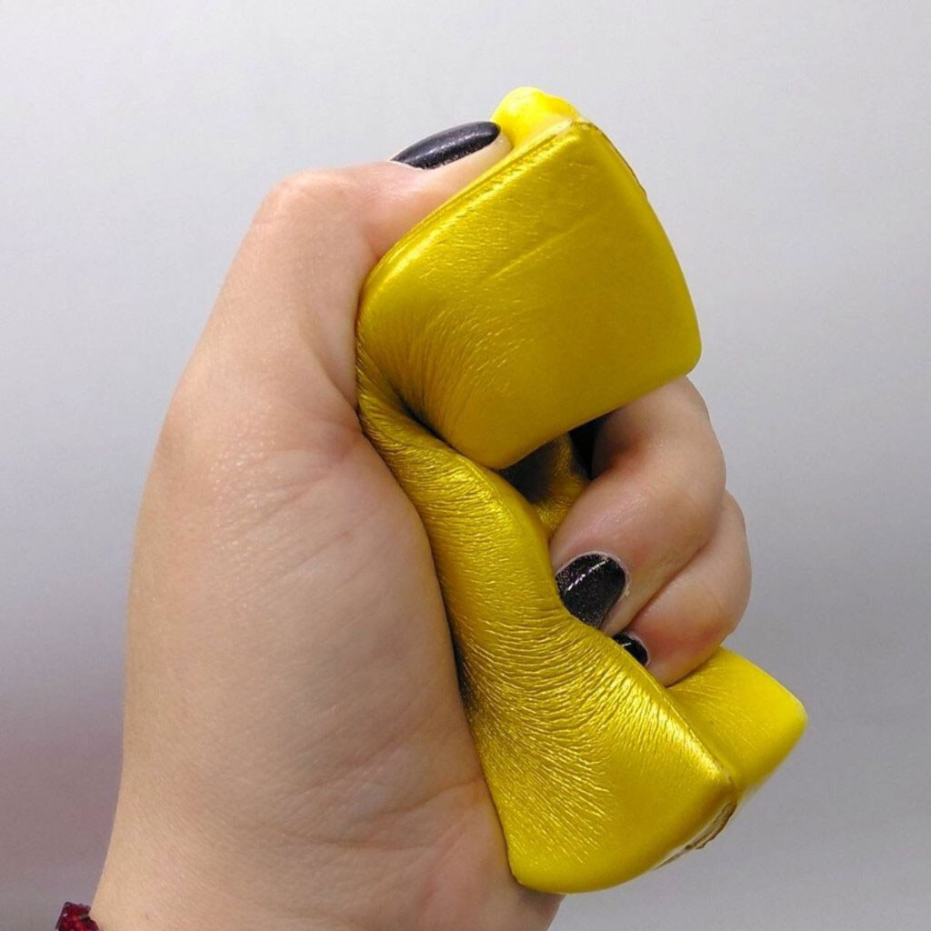 Сквиш-антистресс "Масло", 14см, Mic, Золотой - № 2 Сквиш-антистресс "Масло", 14см, Mic, Золотой - № 2