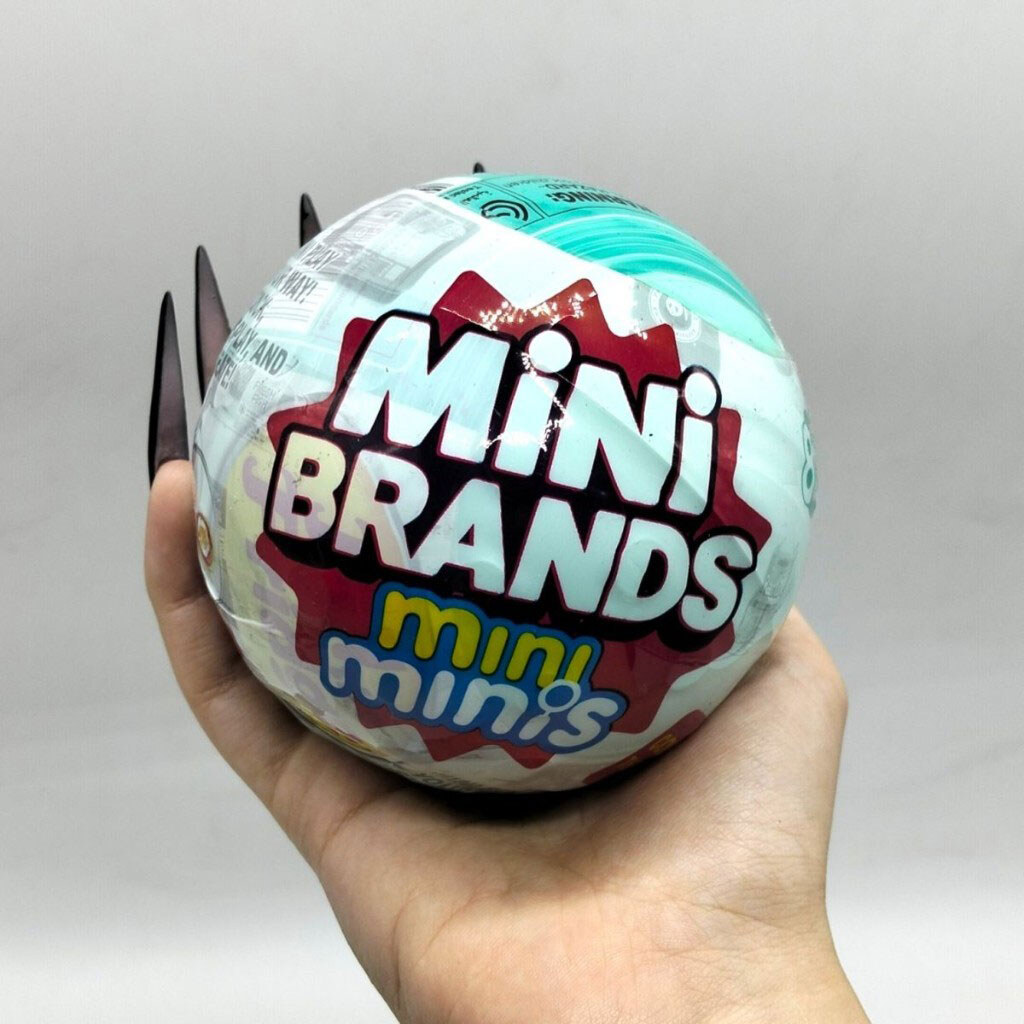 Яйце "Mini Brands", 10 см, Mic - № 3 Яйце "Mini Brands", 10 см, Mic - № 3