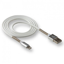 USB кабель Walker C720 Apple iPhone SE 2022 / iPhone 14 Pro Max / iPhone 14 Plus / iPhone 14 Pro / iPhone 14 / iPhone 13 Pro / iPhone 13 Mini / iPhone 13 / iPhone 13 Pro Max / iPhone 12 Mini / iPhone 12 Pro Max / iPhone 12 Pro, Lightning, 1.0 м., Белый