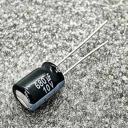 Конденсатор електролітичний EEUFR1A681