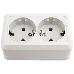 Розетка двойная с заземлением накладная LUNO