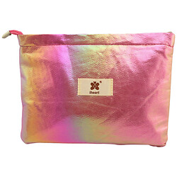 Женская косметичка на молнии цветная перламутровая.