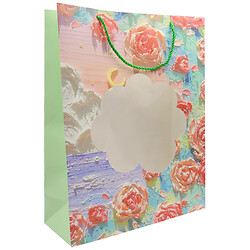 Пакет подарунковий паперовий з малюнком, 31х40х12 см
