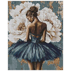 Алмазная мозаика "Балерина с белыми пионами", 40х50см, Ідейка