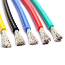 Провід монтажний 26AWG (30*0.08) супергнучкий силіконовий червоний