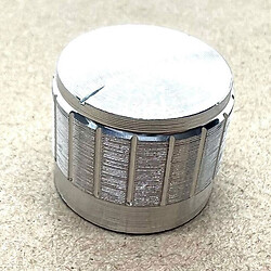 Ручки для потенциометров KNOB-AL-21X17X6-SILVER