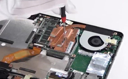 Розбирання Acer Iconia Tab W500 та заміна сенсорного скла - 5 | Vseplus