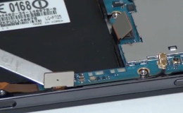 Розбирання LG P725 Optimus 3D Max та заміна, ремонт сенсорного скла - 13 | Vseplus