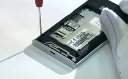 Розбирання LG E400 Optimus L3 та заміна тачскріну - 2 | Vseplus