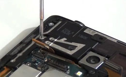 Розбирання, ремонт Sony C6502 L35h Xperia ZL та заміна дисплея - 13 | Vseplus