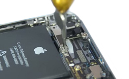 Заміна дисплейного модуля (екрана) Apple iPhone 6 - 21 | Vseplus
