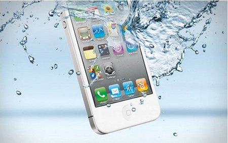 Что делать при падении iPhone в воду? - 1 | Vseplus