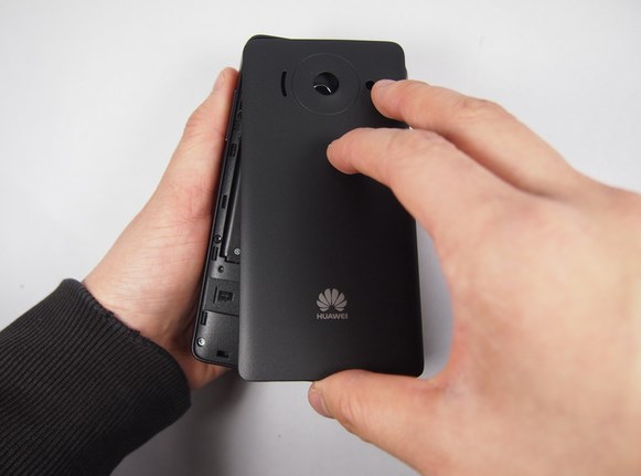 Замена SIM карты в Huawei U8833 Ascend Y300 - 3 | Vseplus