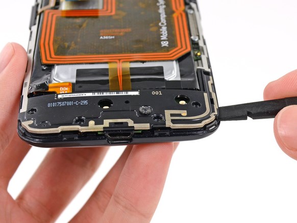 Замена дисплея в Motorola XT1052 Moto X - 53 | Vseplus