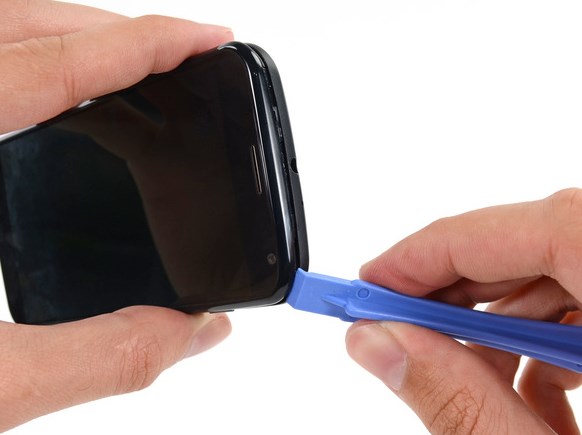 Замена дисплея в Motorola XT1052 Moto X - 14 | Vseplus